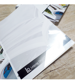 Mappen mit zwei Klebeecken