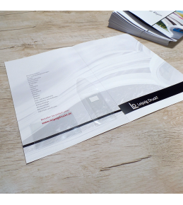 Mappen mit Klebetasche für USB-Stick und Visitenkartentasche